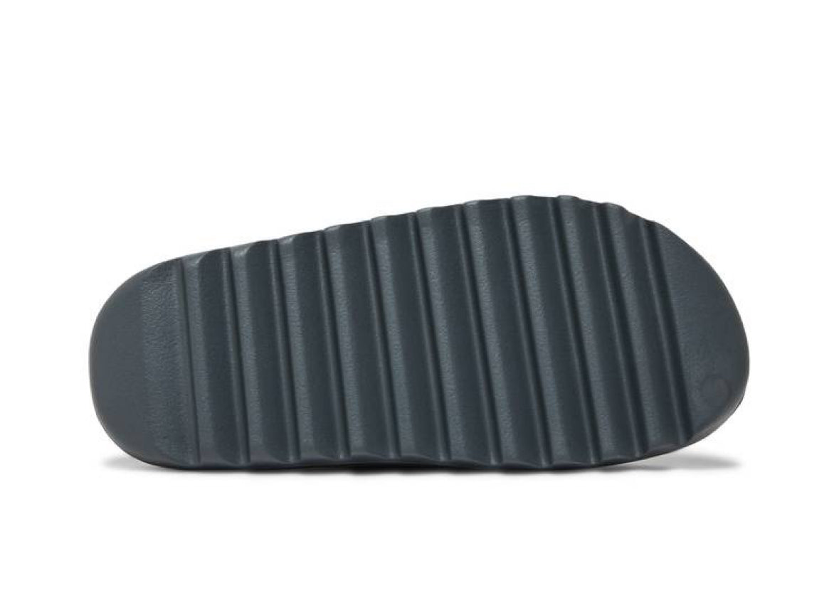 adidas Yeezy Slide
Slate Grey (2022/2022)